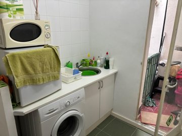 0dd2ee40-a57a-46c0-8dbf-ef1c0235199d