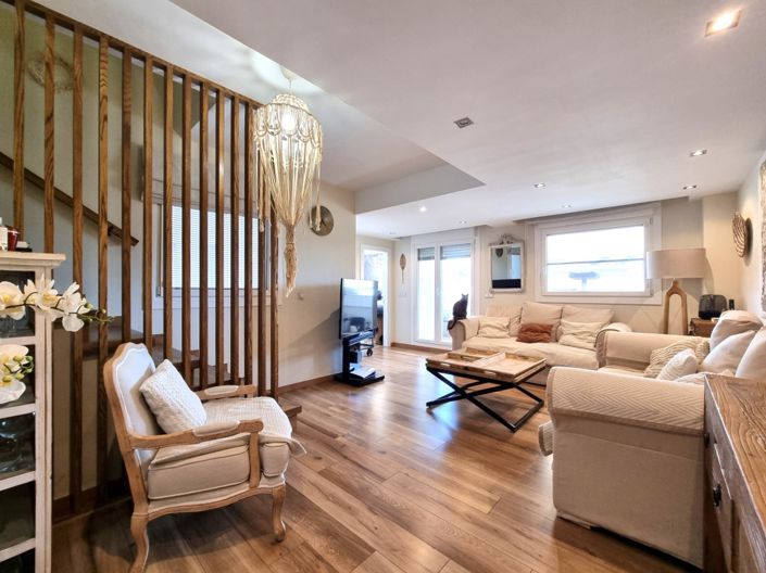 Image No.1-3 Bed Duplex for sale