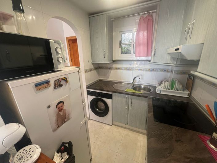 Image No.11-2 Bed Property for sale