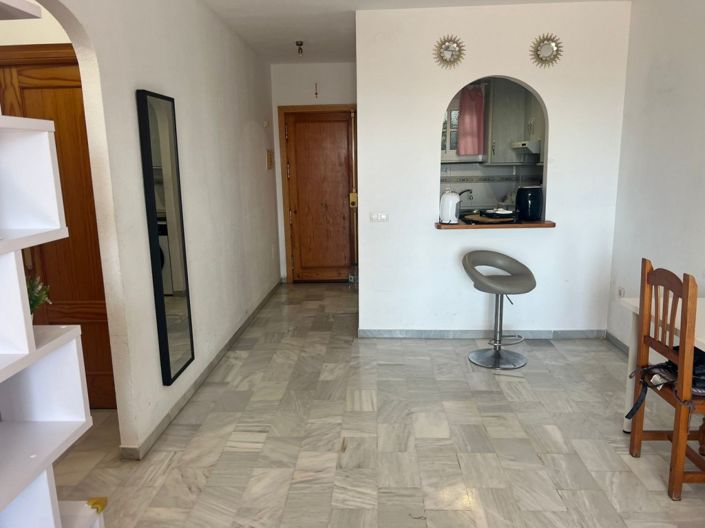 Image No.17-2 Bed Property for sale