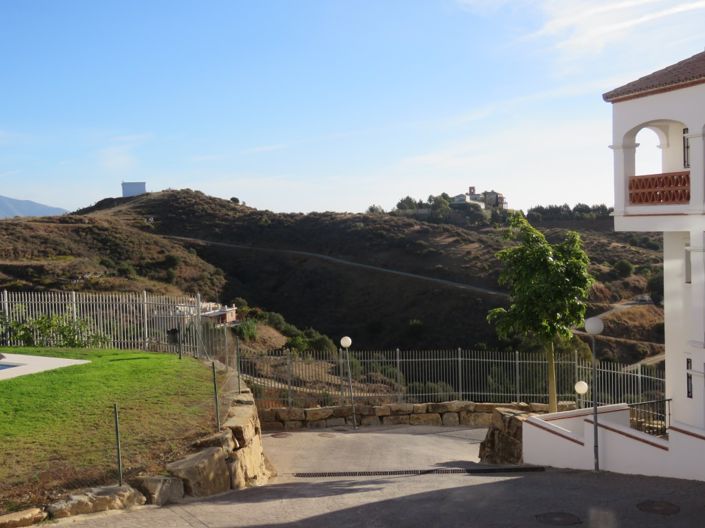 Image No.15-2 Bed Apartment for sale