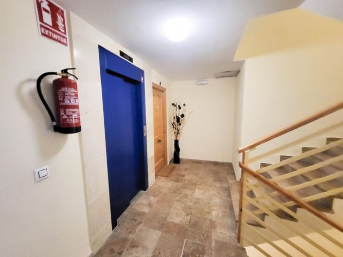 Image No.15-2 Bed Apartment for sale