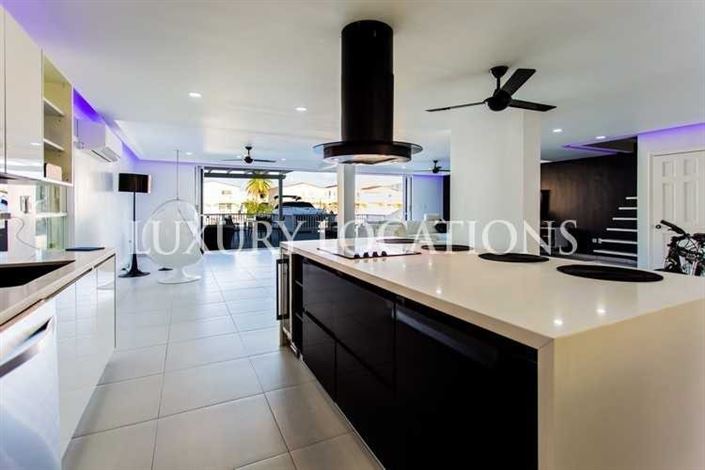 Image No.7-3 Bed Villa for sale