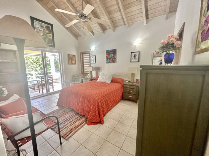 Image No.20-3 Bed Property for sale