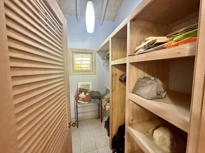 Image No.22-3 Bed Property for sale