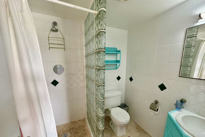 Image No.8-2 Bed Villa for sale