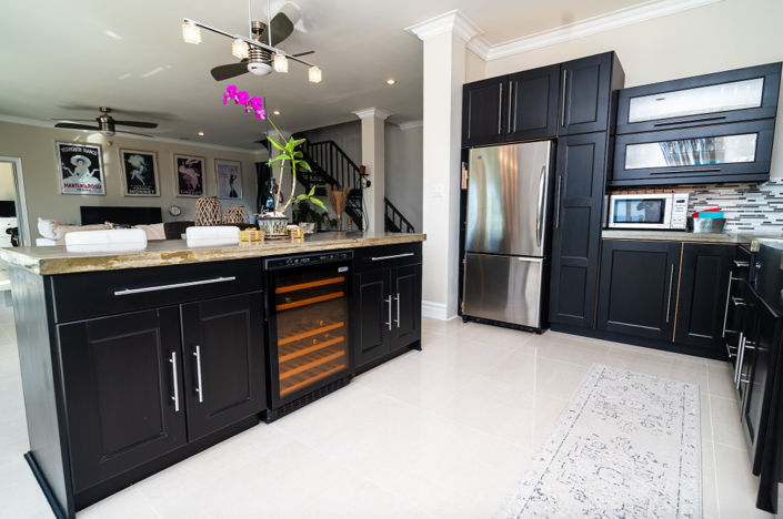 Image No.13-3 Bed Property for sale