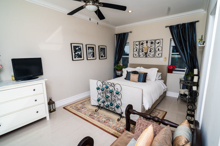 Image No.15-3 Bed Property for sale