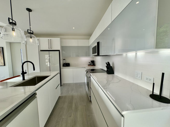 Image No.19-2 Bed Property for sale