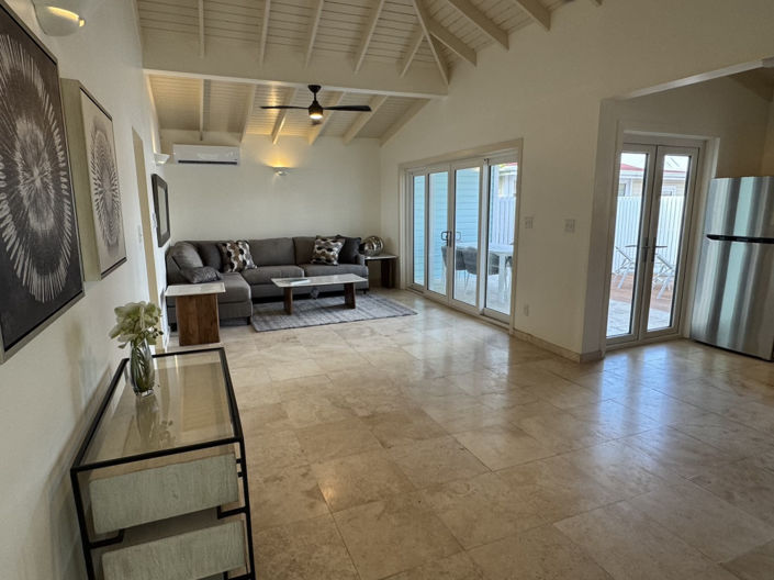 Image No.3-3 Bed Property for sale