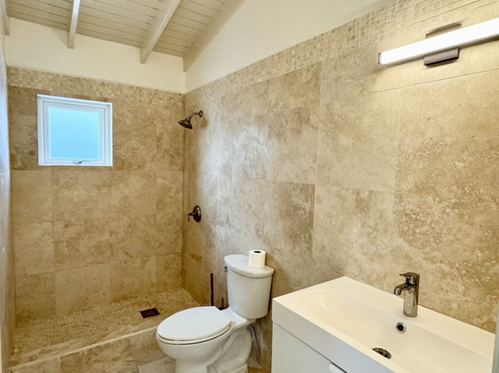 Image No.18-3 Bed Property for sale