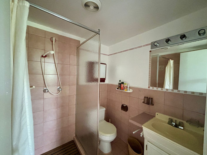 Image No.19-2 Bed Villa for sale