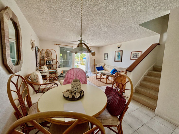 Image No.6-2 Bed Villa for sale