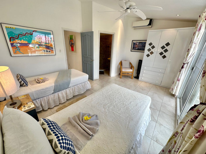 Image No.11-2 Bed Villa for sale