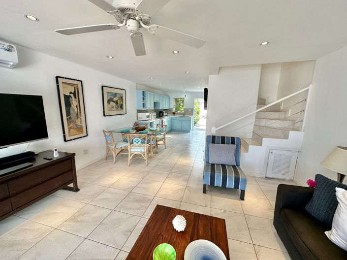 Image No.17-2 Bed Villa for sale