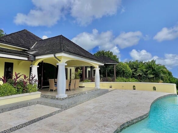 Image No.1-4 Bed Villa for sale