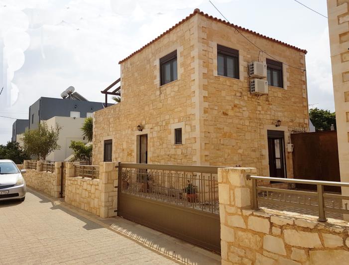 Image No.2-2 Bed Villa / Detached for sale