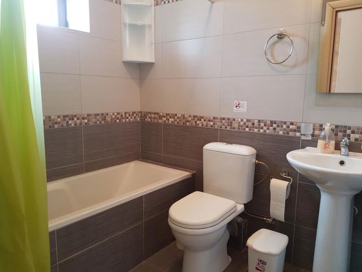 Image No.11-2 Bed Villa / Detached for sale