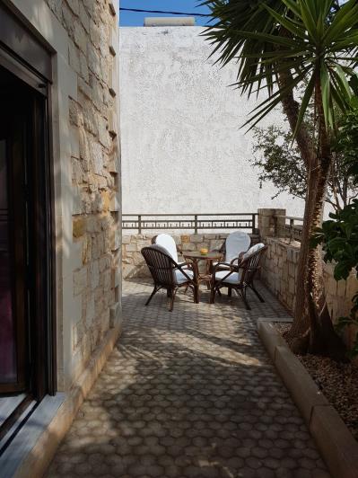 Image No.14-2 Bed Villa / Detached for sale