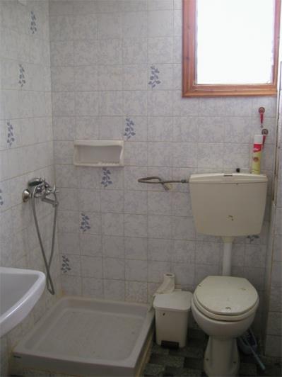 Image No.24-12 Bed Commercial for sale