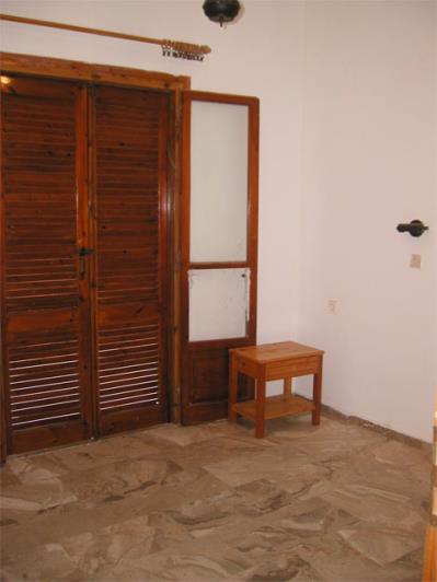 Image No.25-12 Bed Commercial for sale