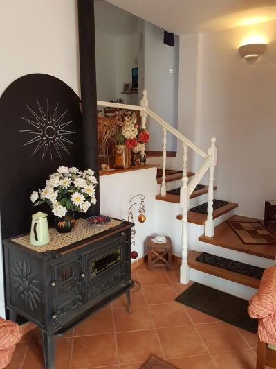 Image No.4-3 Bed House for sale