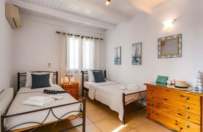 Image No.8-5 Bed House/Villa for sale