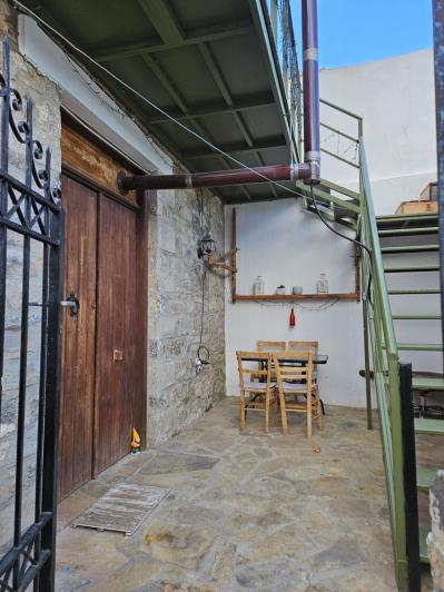 Image No.4-2 Bed Village House for sale