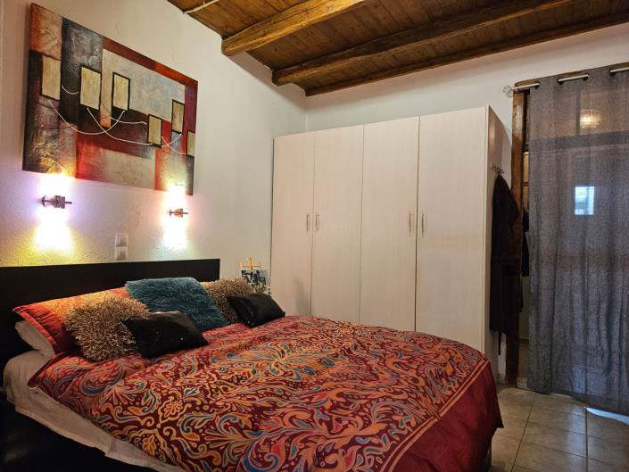 Image No.11-2 Bed Village House for sale