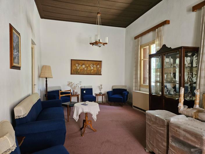 Image No.5-3 Bed Village House for sale