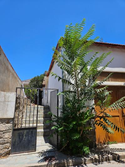 Image No.25-3 Bed Village House for sale