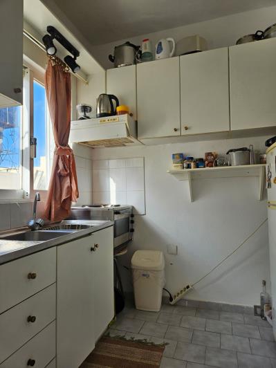 Image No.10-1 Bed Semi-Detached for sale