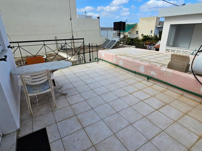 Image No.13-1 Bed Semi-Detached for sale