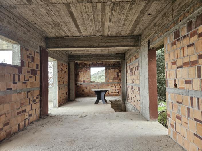 Image No.7-2 Bed House for sale