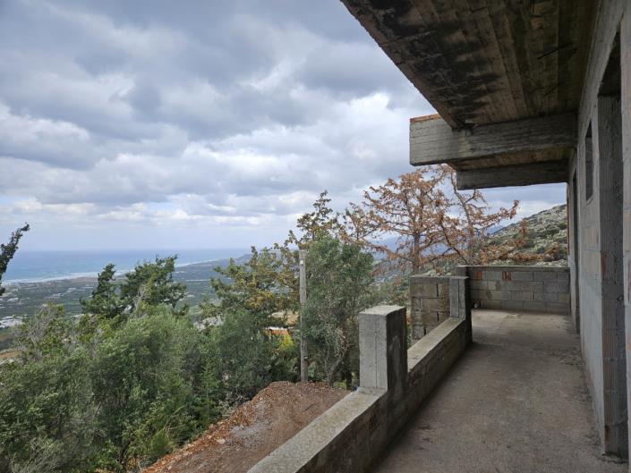 Image No.10-2 Bed House for sale