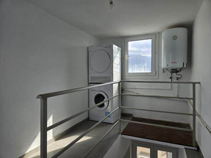 Image No.18-2 Bed Apartment for sale