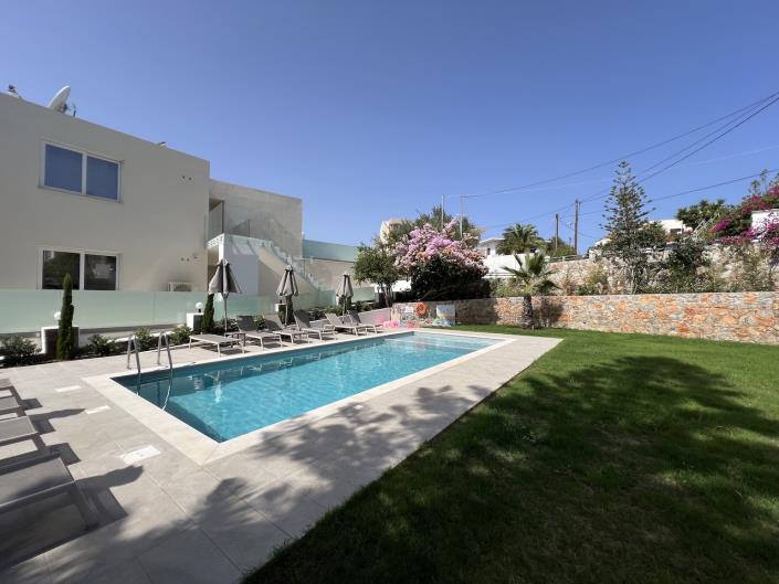 Image No.12-10 Bed Hotel for sale