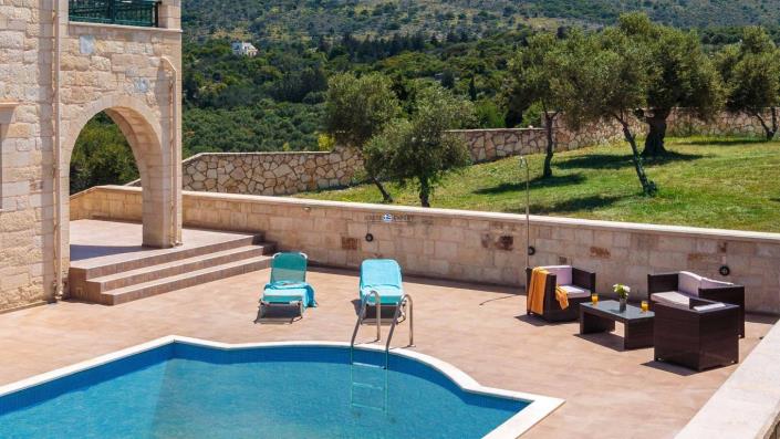 Image No.15-4 Bed Villa for sale