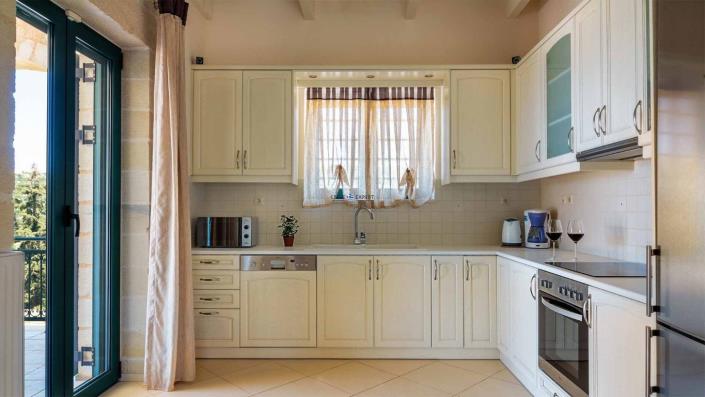 Image No.17-4 Bed Villa for sale