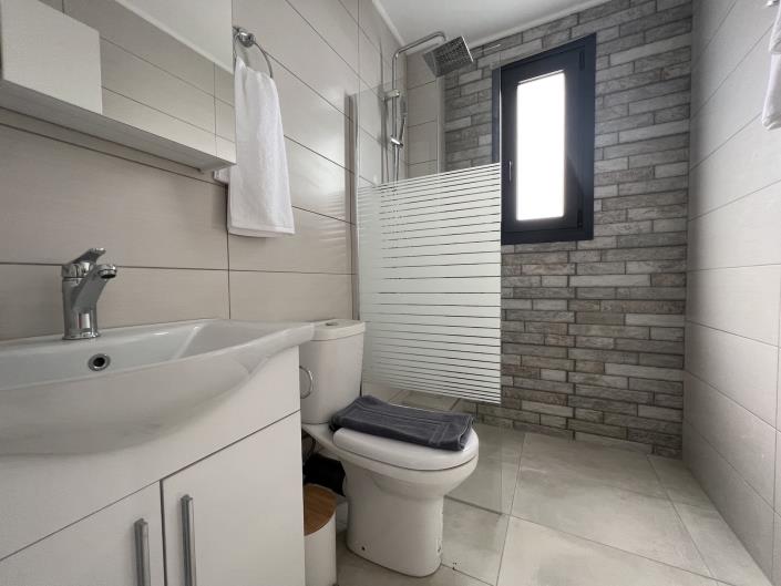 Image No.9-3 Bed House/Villa for sale