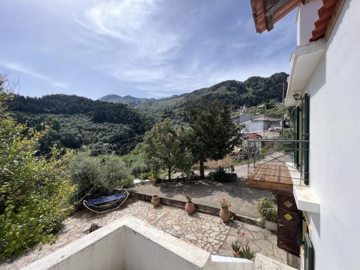 Image No.26-3 Bed House for sale