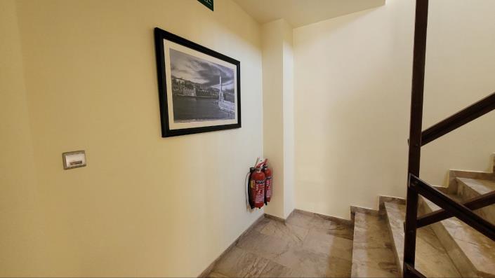 Image No.15-9 Bed Hotel for sale