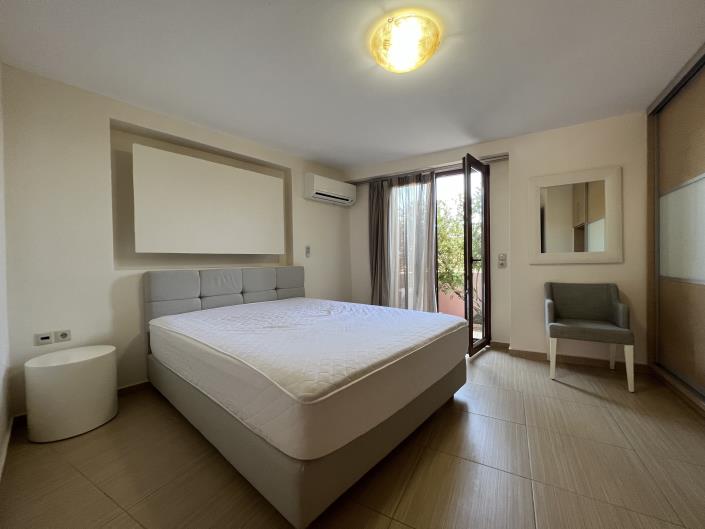 Image No.36-16 Bed Hotel for sale