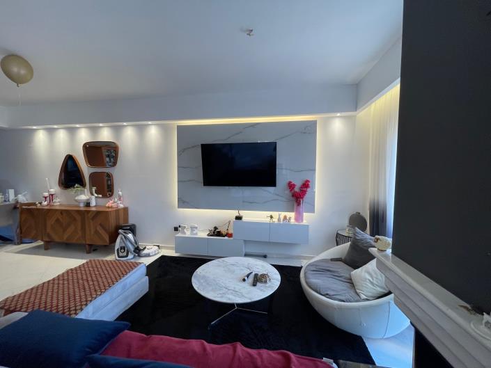 Image No.12-3 Bed Maisonette for sale