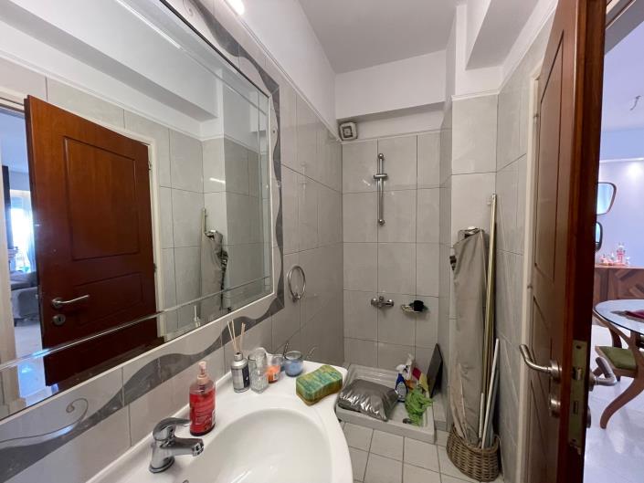 Image No.14-3 Bed Maisonette for sale