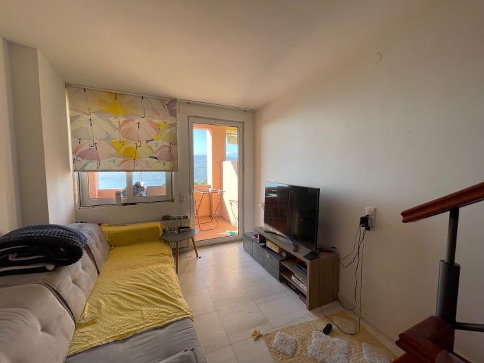 Image No.32-3 Bed Maisonette for sale