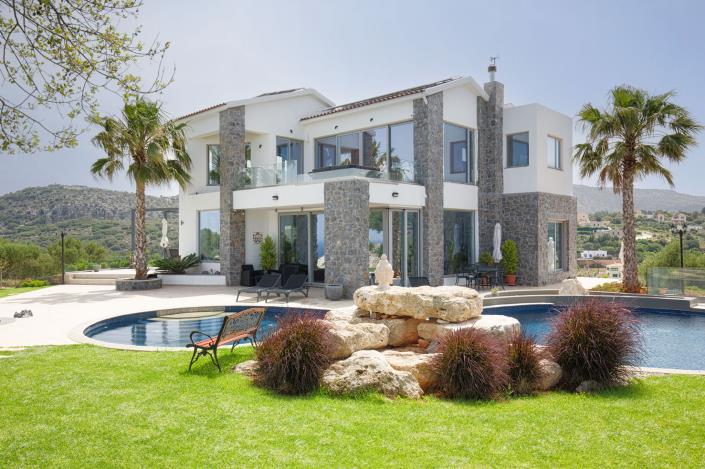 Image No.5-5 Bed Villa for sale