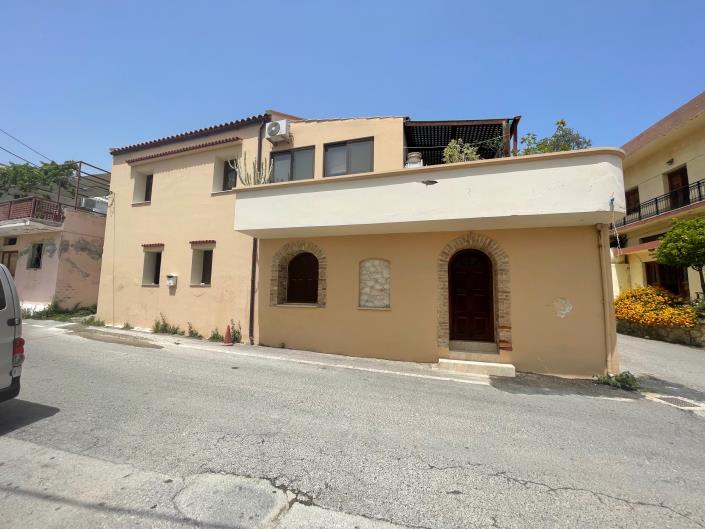 Image No.2-3 Bed House for sale