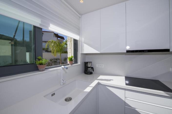 Image No.9-4 Bed Villa for sale