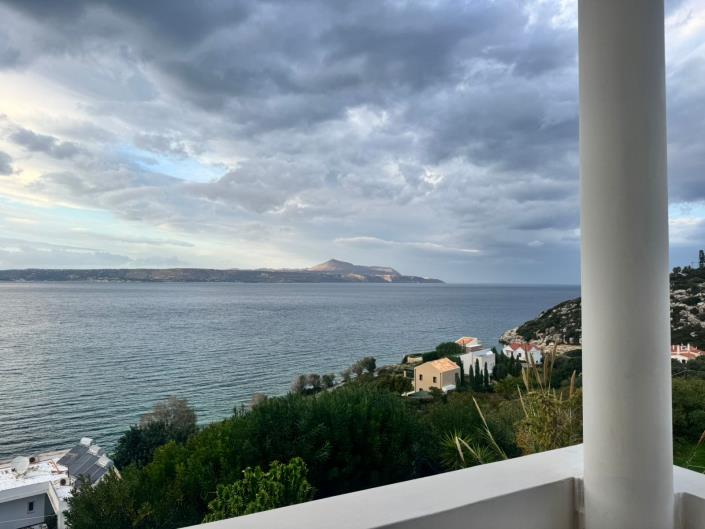 Image No.40-11 Bed Hotel for sale